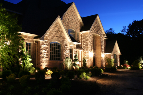 Landscape lighting company, Outdoor lighting specialist, Night lighting demo